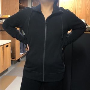 Lululemon black jacket